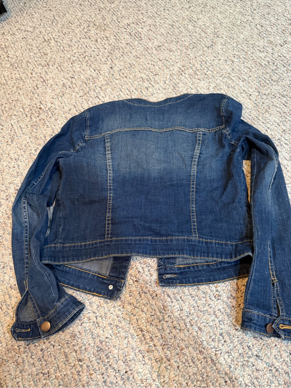 ELLE Women's Blue Denim Jacket with Contrast Stitching - Picture 3 of 3